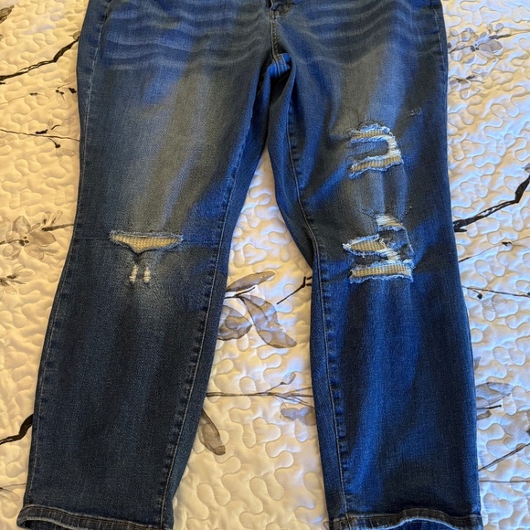 Judy Blue Women’s distressed ripped jeans ‘ size 22W , - Picture 1 of 4